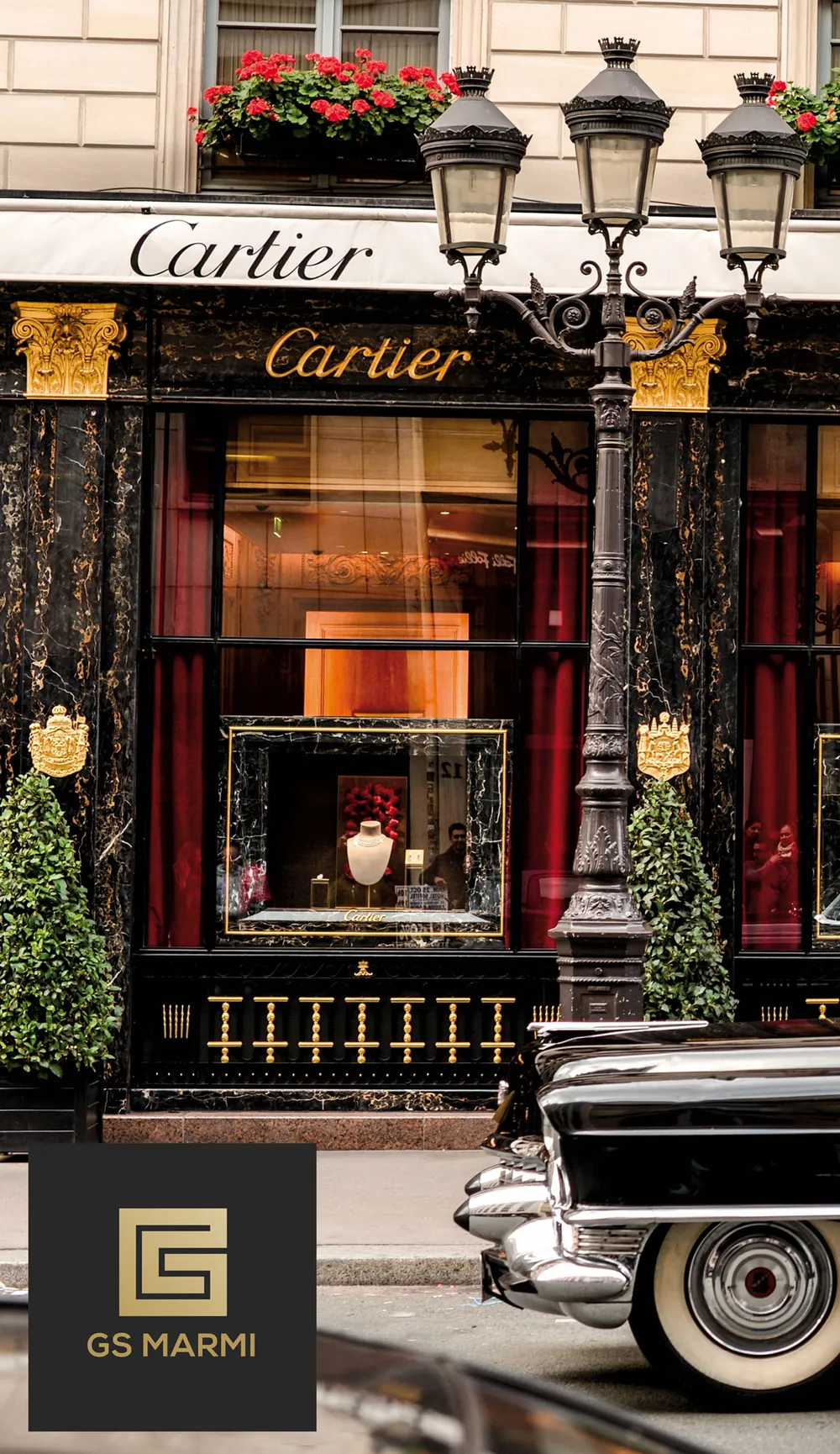 Una boutique Cartier rivestita in marmo Portoro