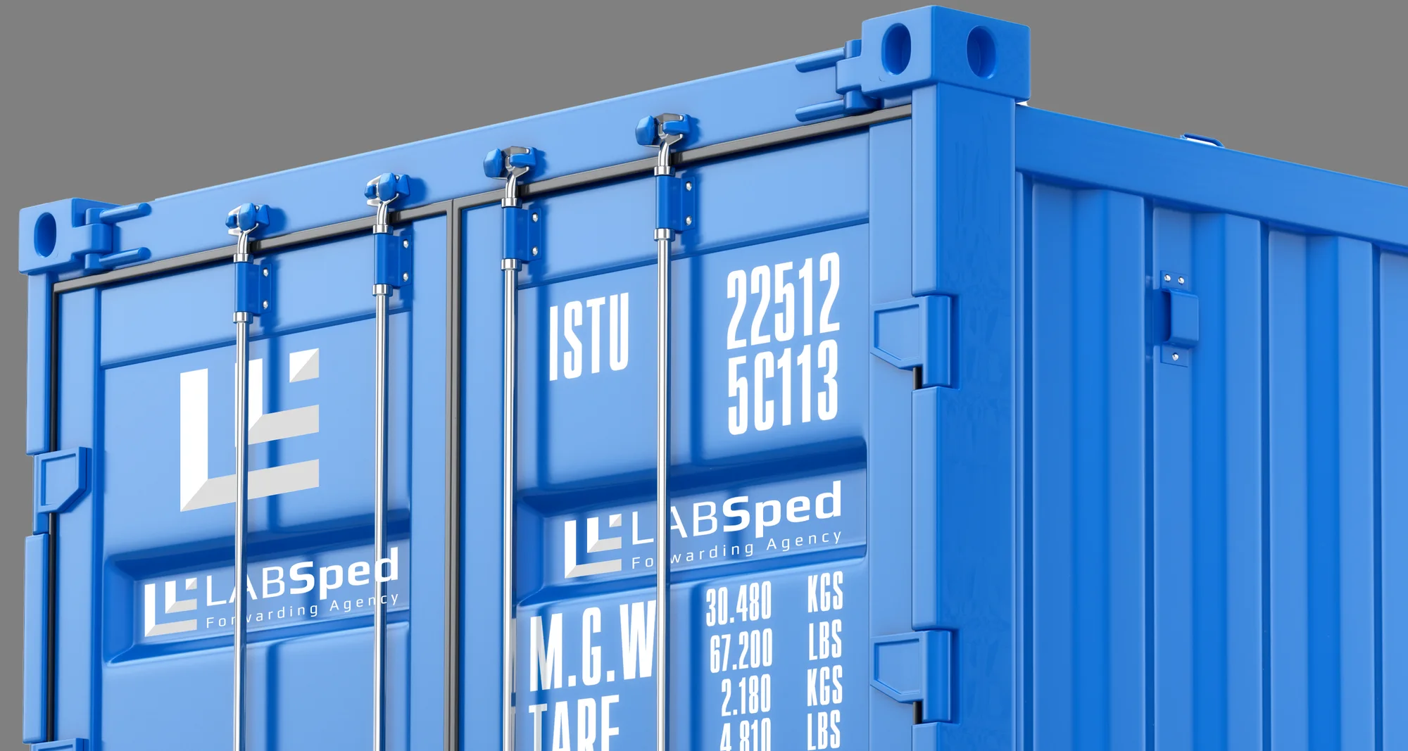 Il marchio LAB Sped sulle porte di un container blu